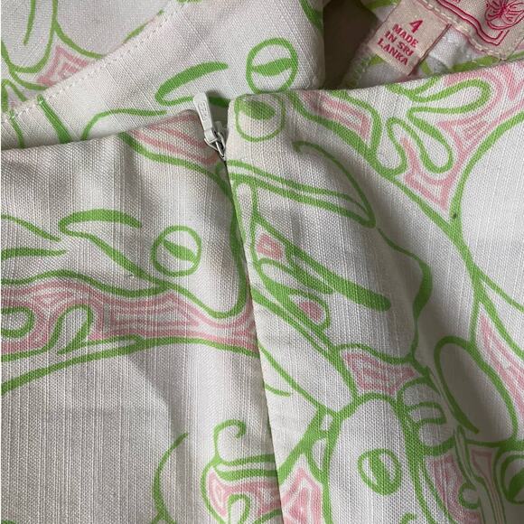 Lilly Pulitzer Originals Lilly's Pad Frog Resort Fit Capri Pants - size 4 - Picture 5 of 6